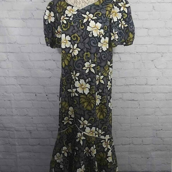 Hilo Hattie Dresses & Skirts - Hilo Hattie Maxi MuuMuu Hawaiian Dress Sz 14